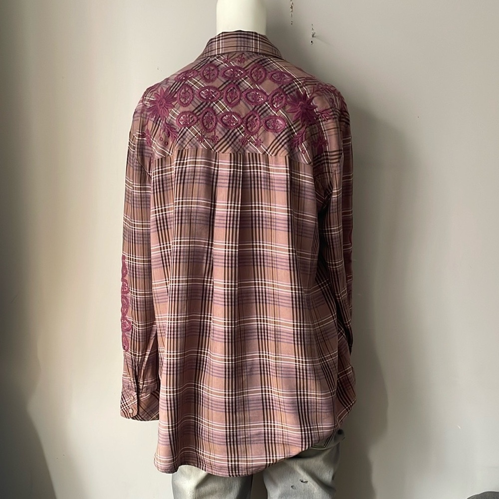 Johnny Was Workshop Button Up Plaid Embroidered S… - image 3